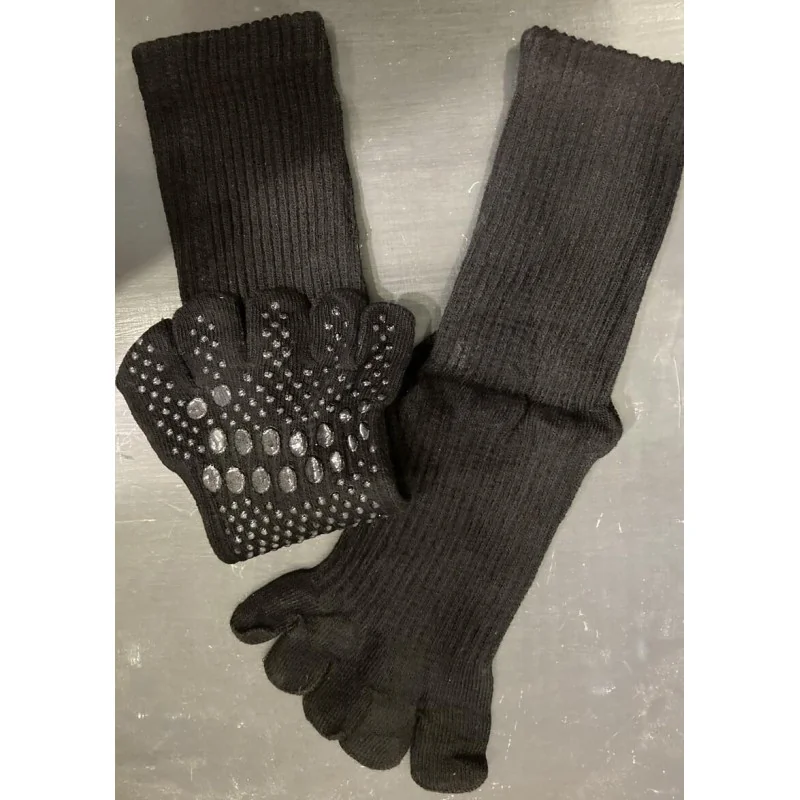 Chaussettes 5 Doigts Cotes Noires Love Yoga 4 Chaussettes 5 Doigts Cotes Noires Love Yoga – Image 2